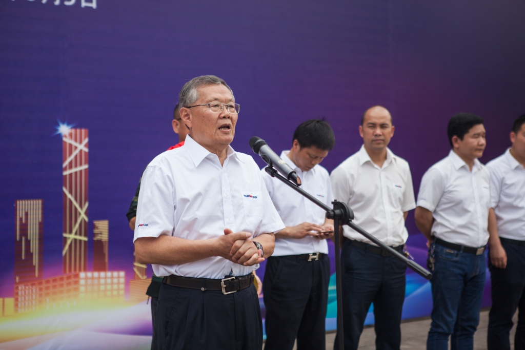 民族挖掘机品牌先导者,山河智能“城镇建设利器”SWE80E9荣耀上市