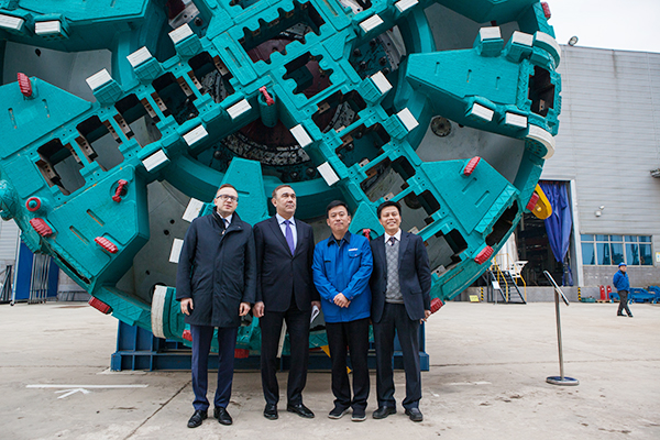 波兰代表团为山河智能创新发展点赞