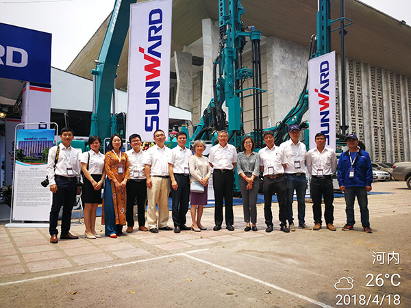 山河智能携全球领先凿岩设备,引爆越南矿业展