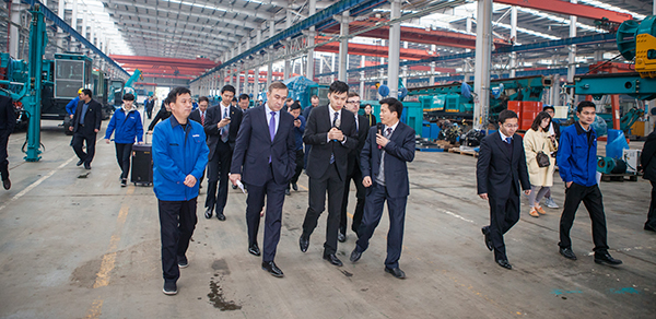 波兰代表团为山河智能创新发展点赞