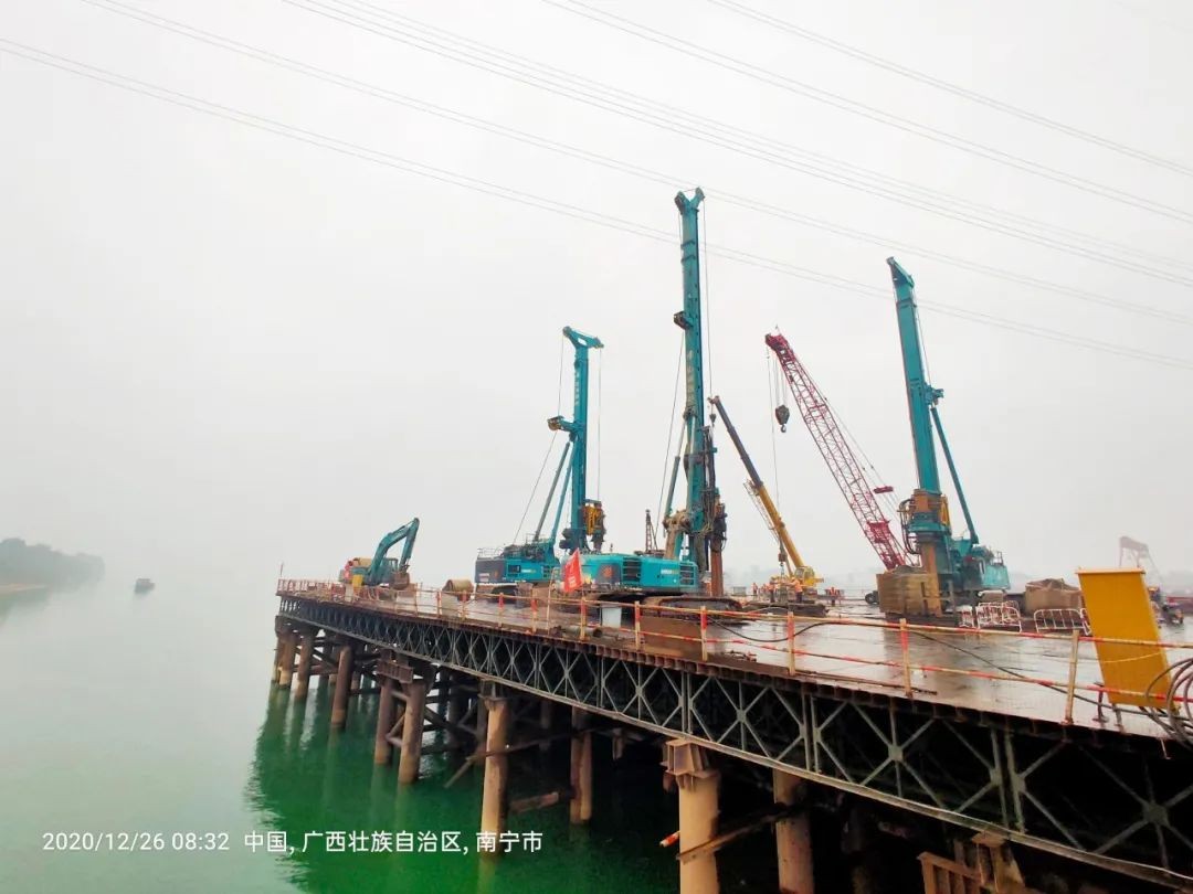 惊艳！山河智能低净空旋挖钻机广西获赞