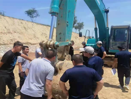 品质山河 用心服务 ——山河智能全球服务万里行走进山西