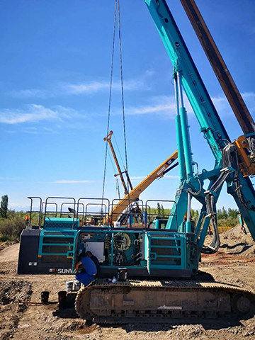 顶酷暑 走戈壁 2021年山河智能全球服务万里行走进新疆