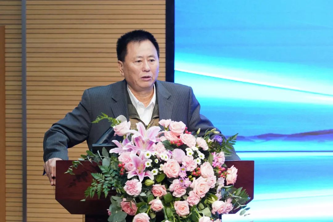 湖南省矿业协会第二届一次会员代表大会暨第二届一次理事会在山河智能顺利召开