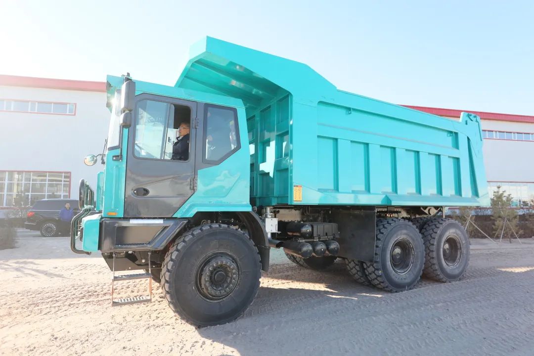 持续助力“双碳”目标!山河智能(鄂尔多斯)绿色智慧矿山研究院正式成立