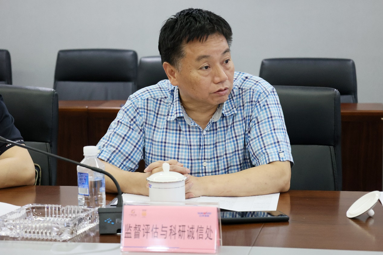 山河智能“超大型油气管道绿色成套施工装备”项目顺利通过验收！