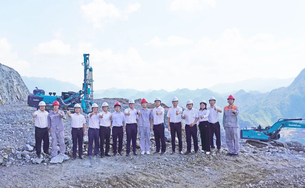 合作共赢，智胜未来！山河智能拜访湖南柿竹园有色金属有限责任公司