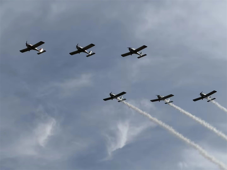 十年织得山河秀，践行初心创未来！山河飞行表演队成立10周年庆典活动隆重举行