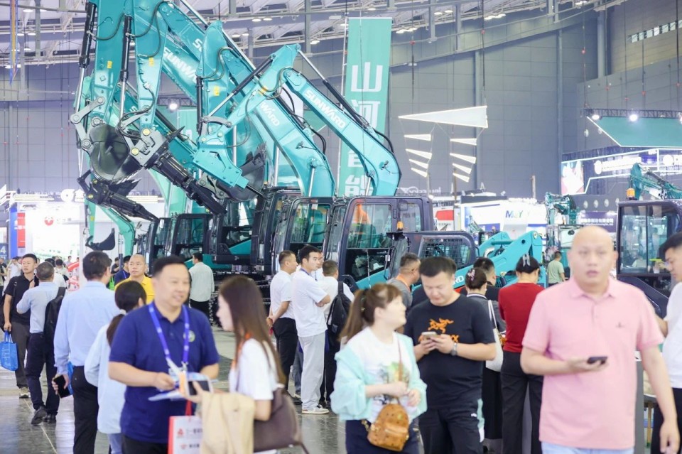 2025 CICEE | 山河智能实力闪耀2025长沙国际工程机械展