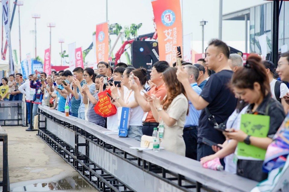 2025 CICEE | 山河智能实力闪耀2025长沙国际工程机械展